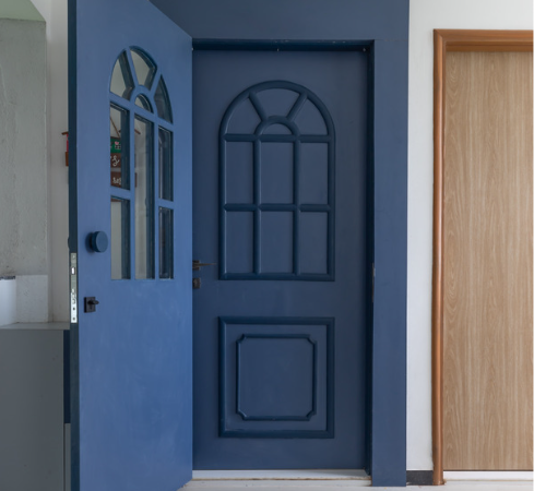 Exploring the Latest Trends in Door Design